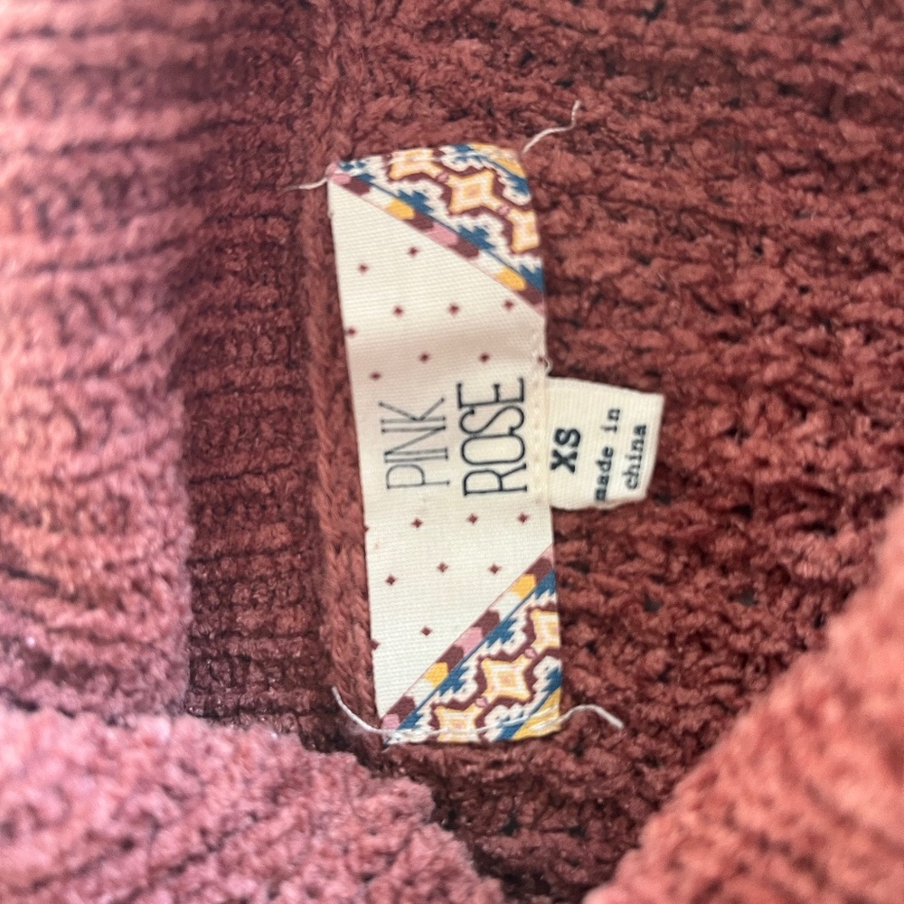 Pink Rose soft turtleneck